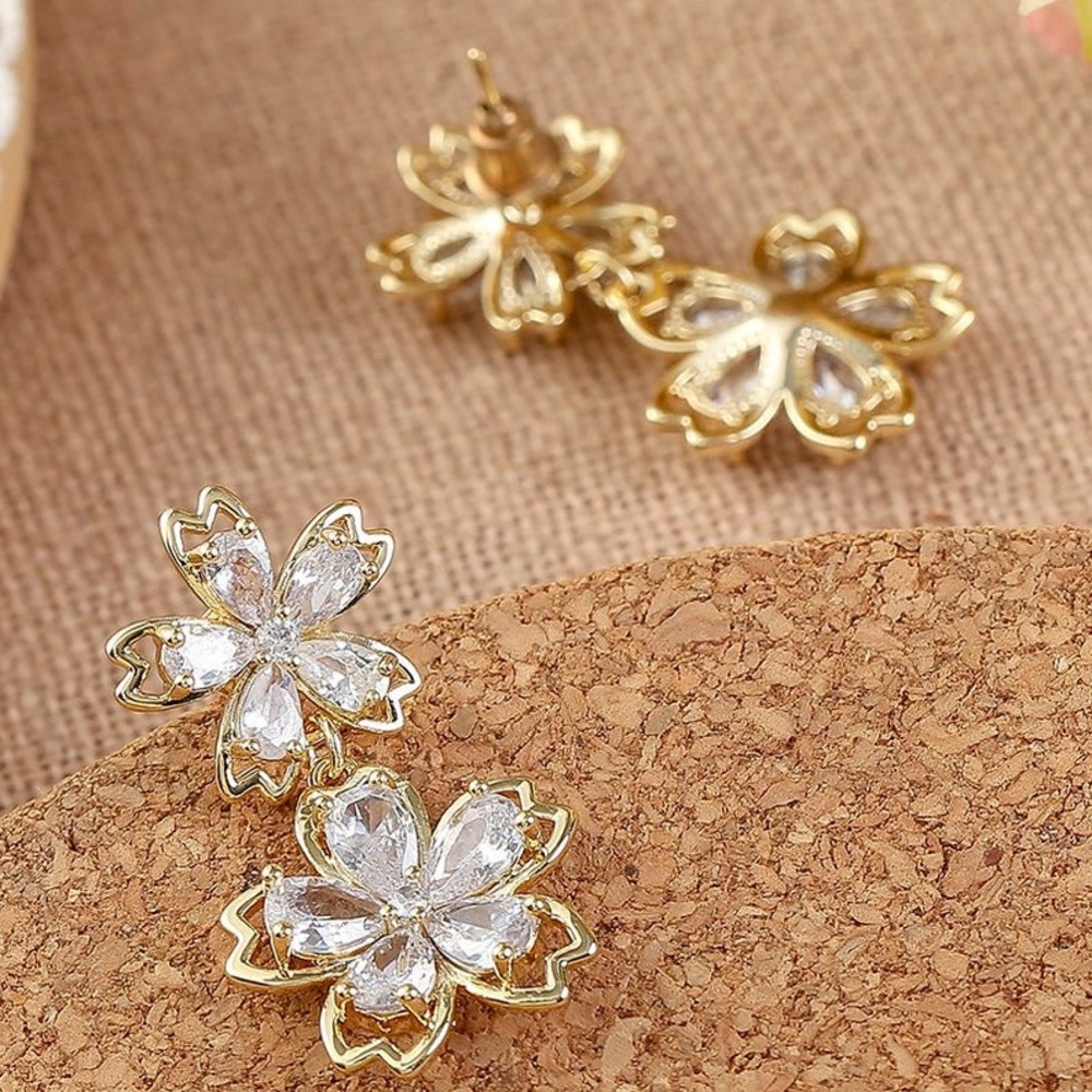 New Cubic Zirconia Flower Drop Earrings